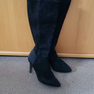 Le Chateau - Women's tall boot